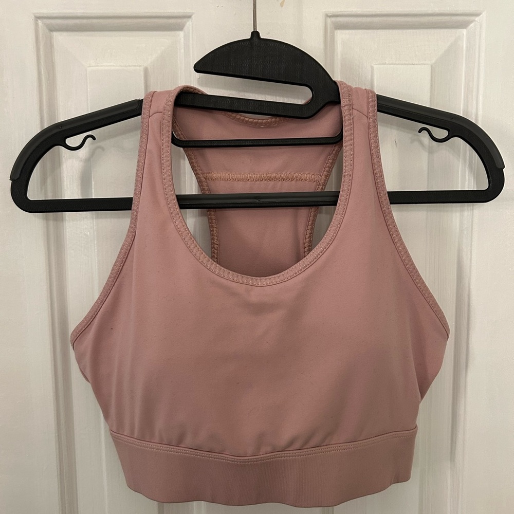 Fabletics On the Go Medium Impact Sports Bra - Picture 1 of 3